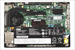 The Lenovo ThinkPad T490s comes with soldered RAM. 